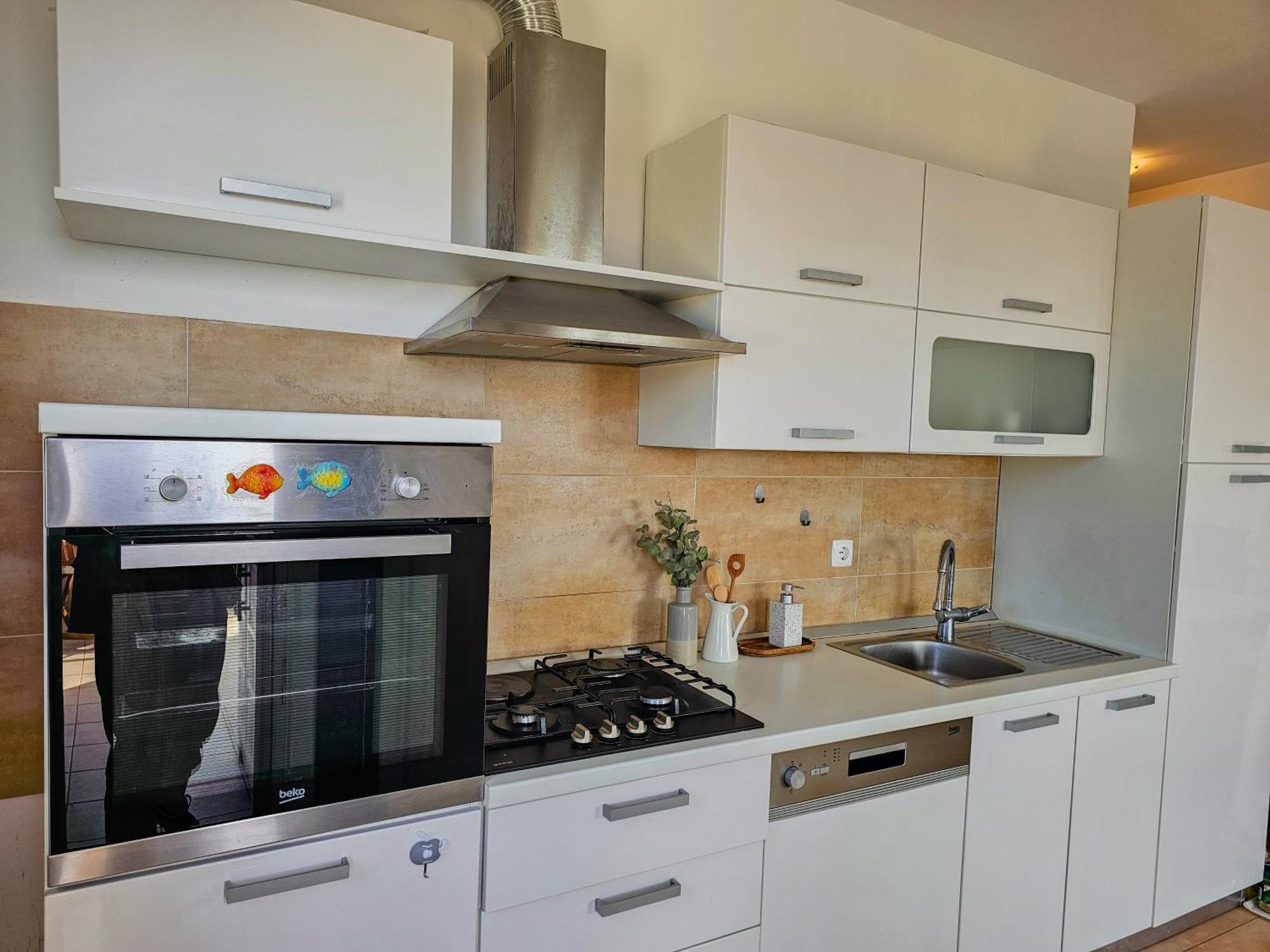 Stela, 2-bedrooms, Sea View And Parking